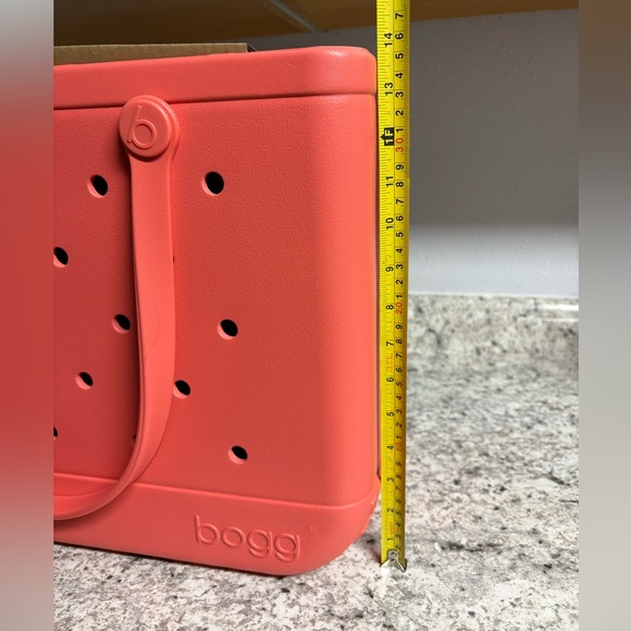 BOGG BAG Coral Tote Set with Perforated Design - Picture 7 of 14